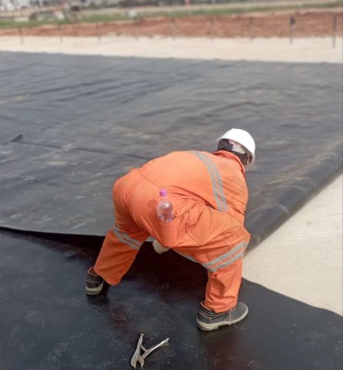 GEOMEMBRANE INSTALLATION